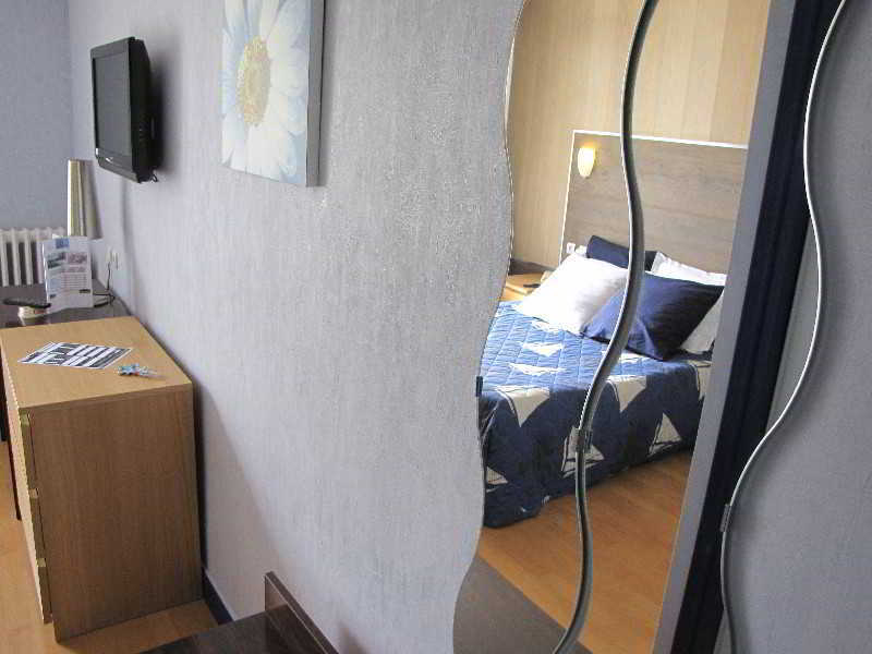 Breizh Hotel Crach 외부 사진